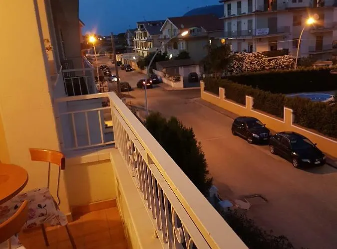 Marinella Apartman Pizzo